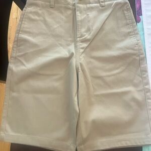 French Toast brand khaki uniform Shorts. Boys size 12. Brand new with tags !